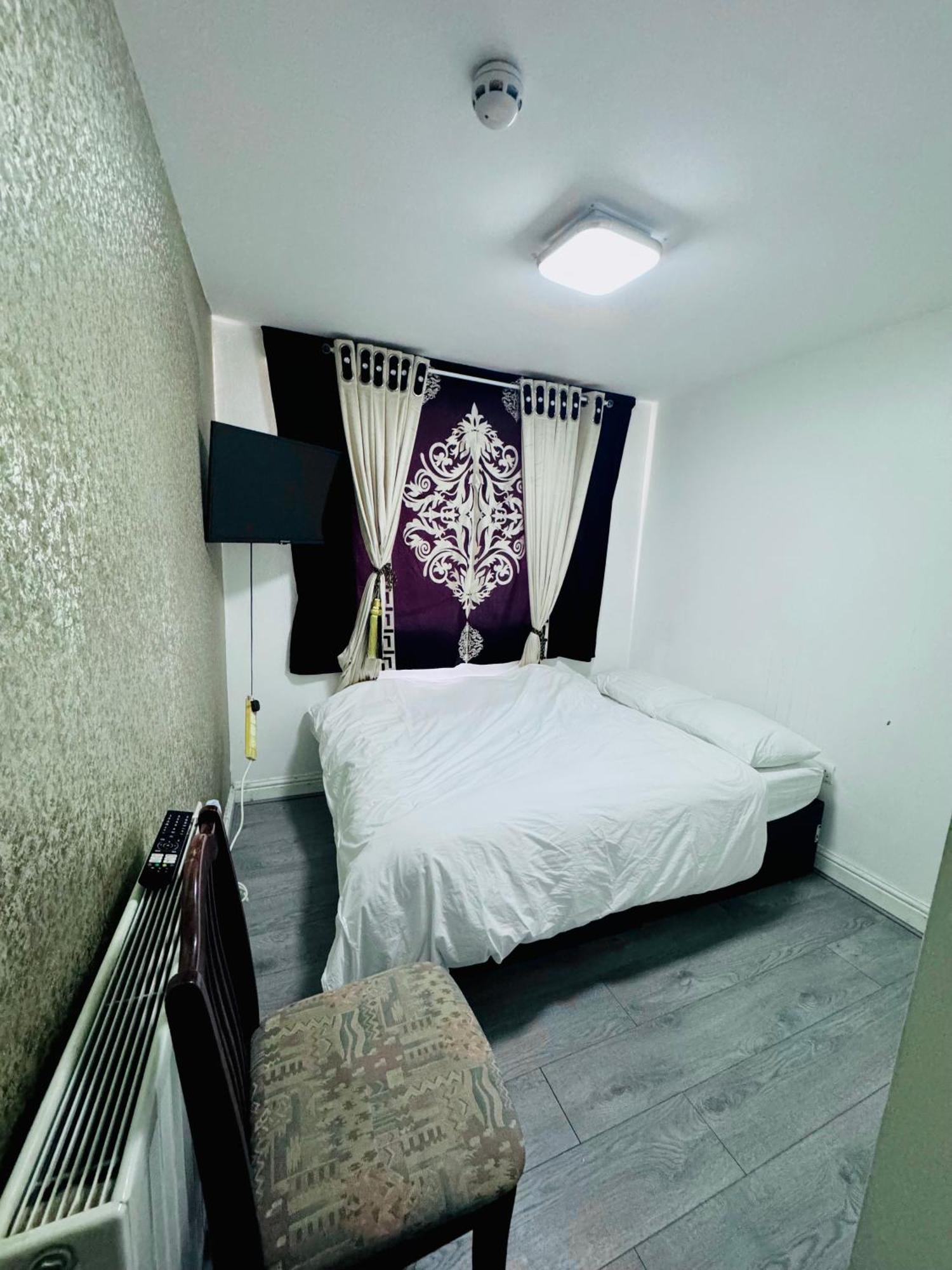 بولتون Unique Private Rooms المظهر الخارجي الصورة
